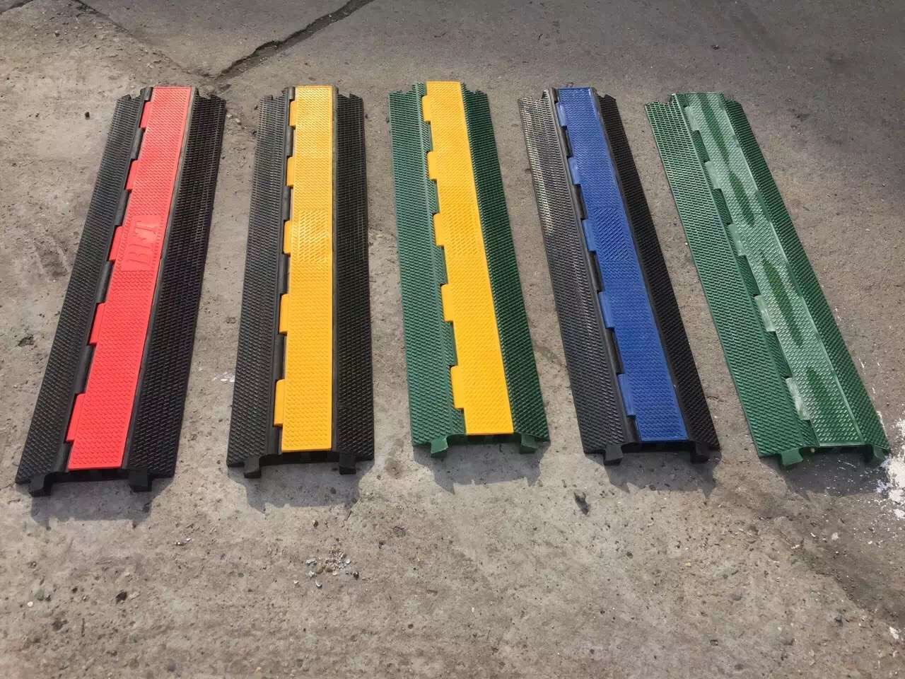 线槽板可定制颜色